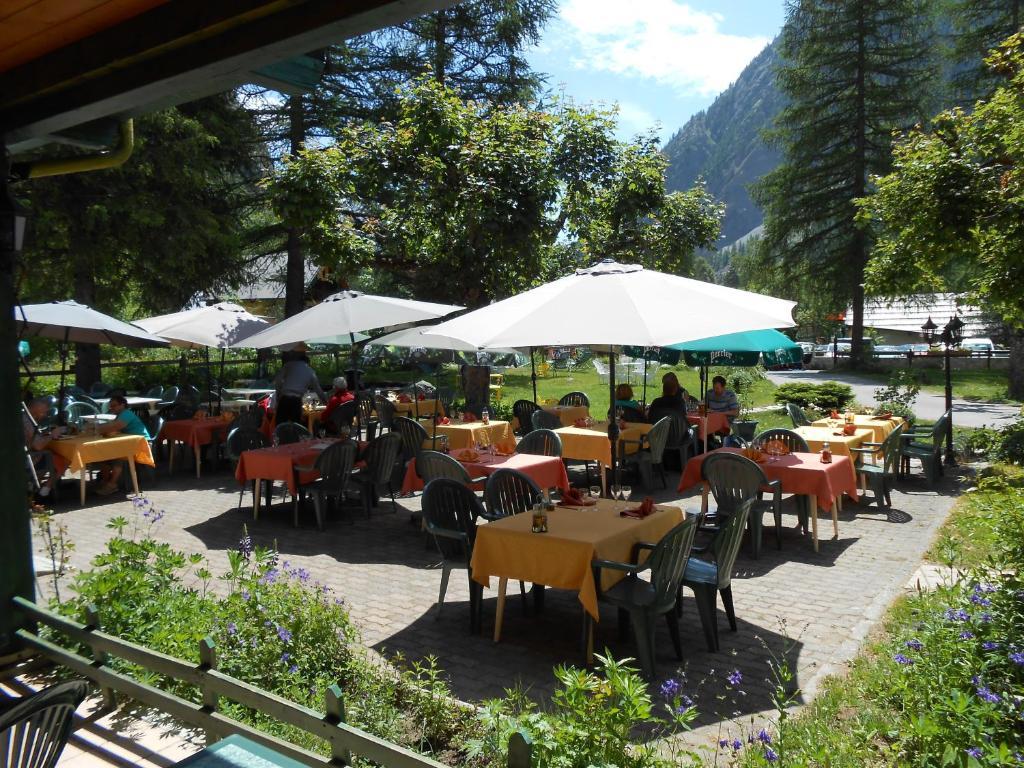 Hotel Engilberge Ailefroide Εξωτερικό φωτογραφία
